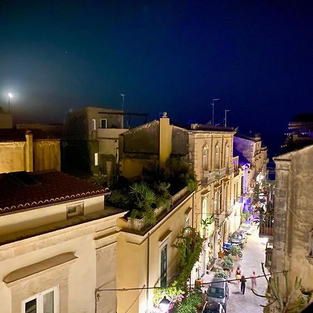 Elegante Appartamento In Palazzo Storico Ortigia Syracuse Extérieur photo