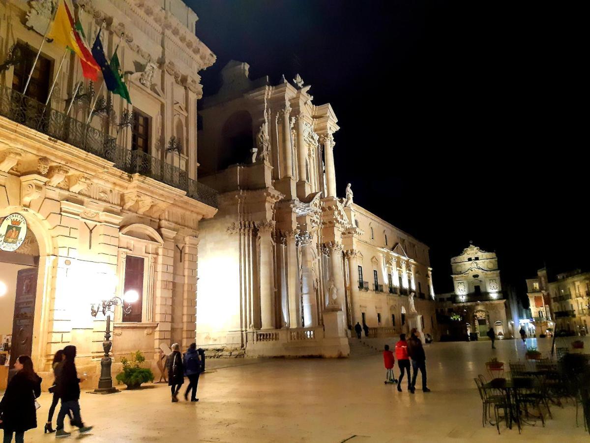 Elegante Appartamento In Palazzo Storico Ortigia Syracuse Extérieur photo