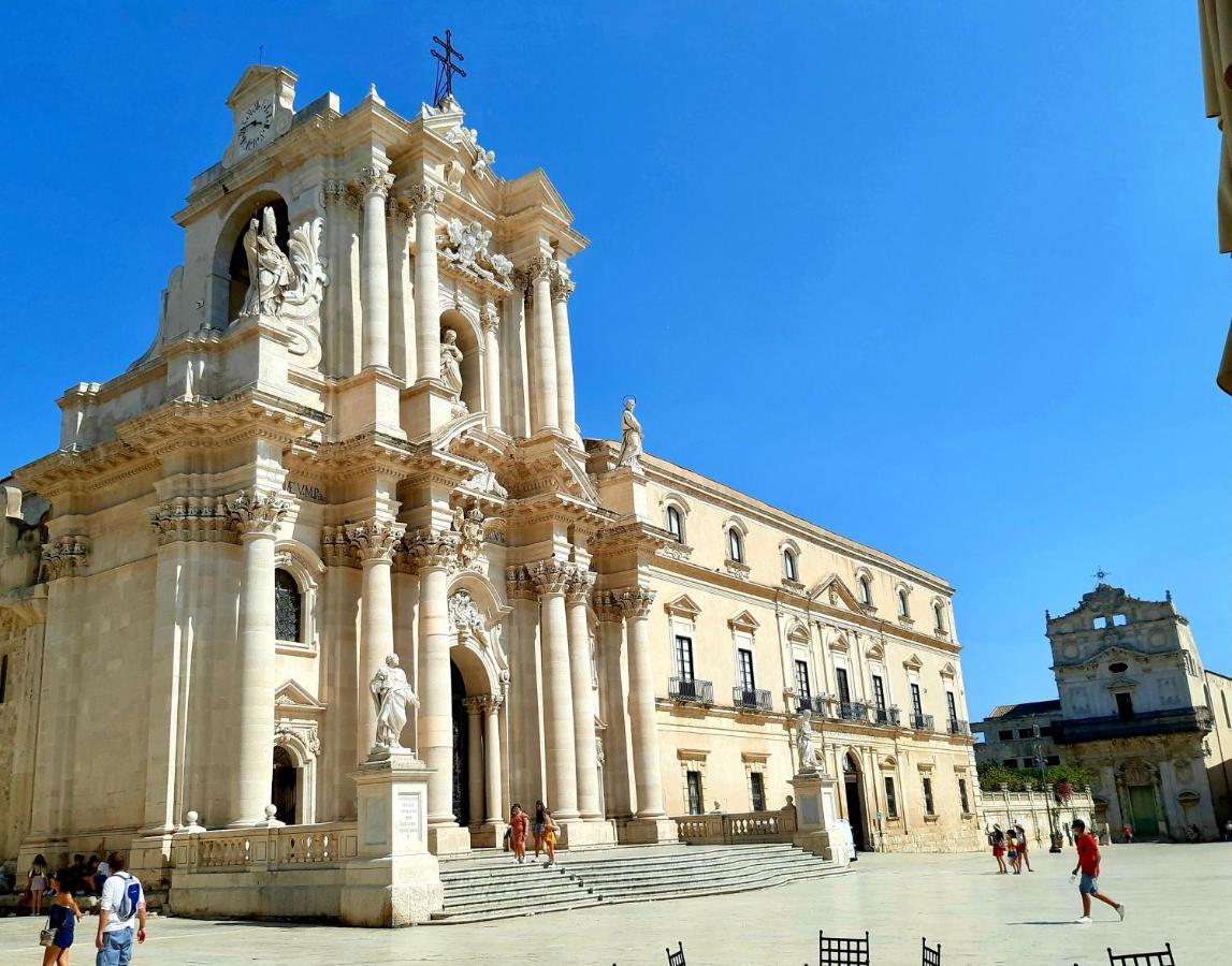 Elegante Appartamento In Palazzo Storico Ortigia Syracuse Extérieur photo