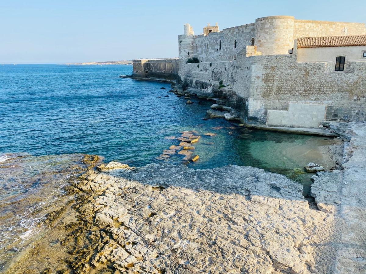 Elegante Appartamento In Palazzo Storico Ortigia Syracuse Extérieur photo