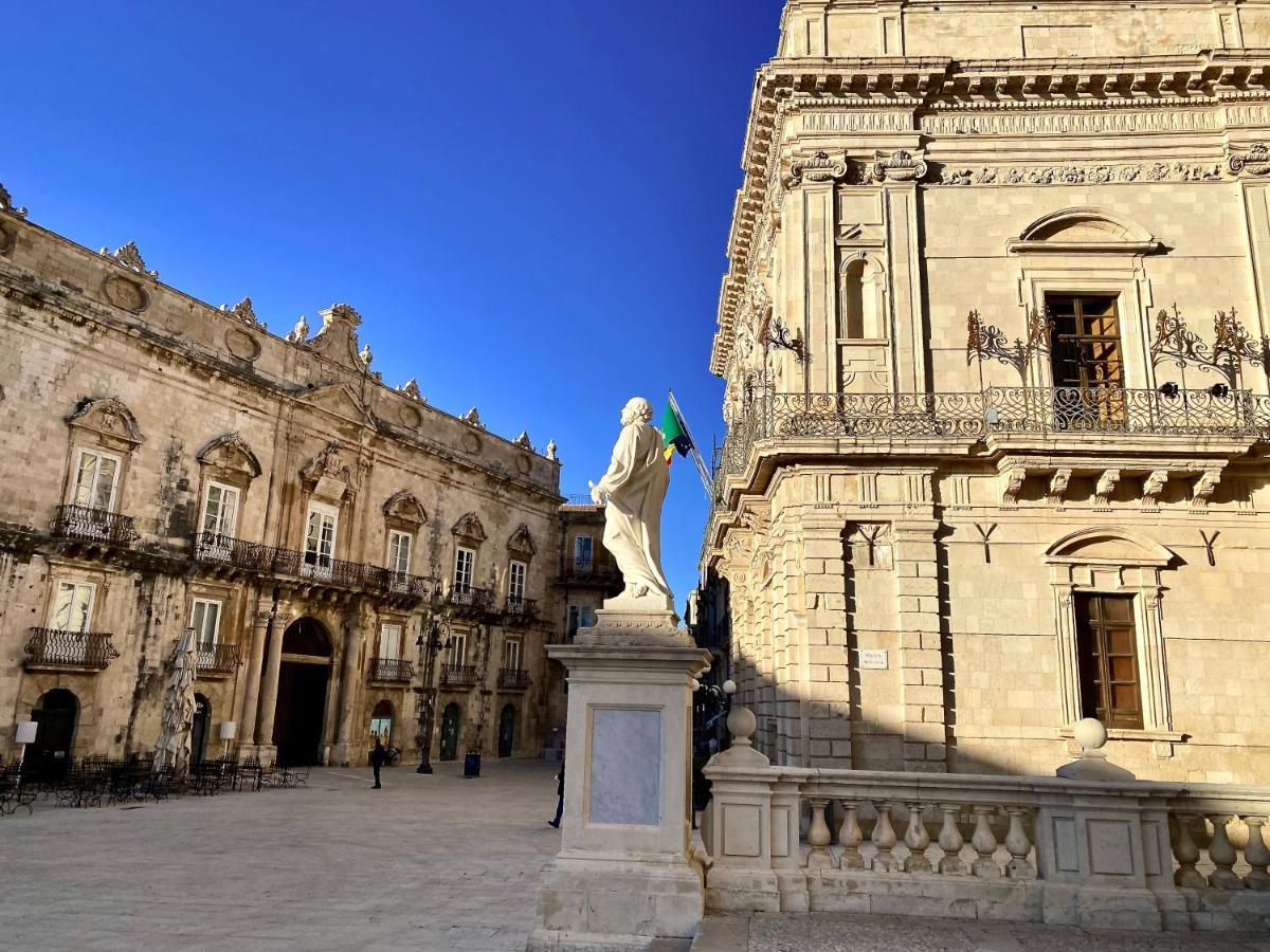 Elegante Appartamento In Palazzo Storico Ortigia Syracuse Extérieur photo