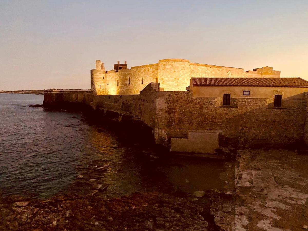 Elegante Appartamento In Palazzo Storico Ortigia Syracuse Extérieur photo