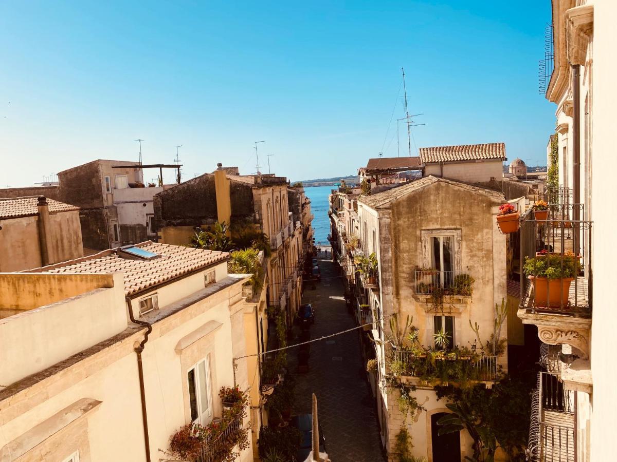 Elegante Appartamento In Palazzo Storico Ortigia Syracuse Extérieur photo