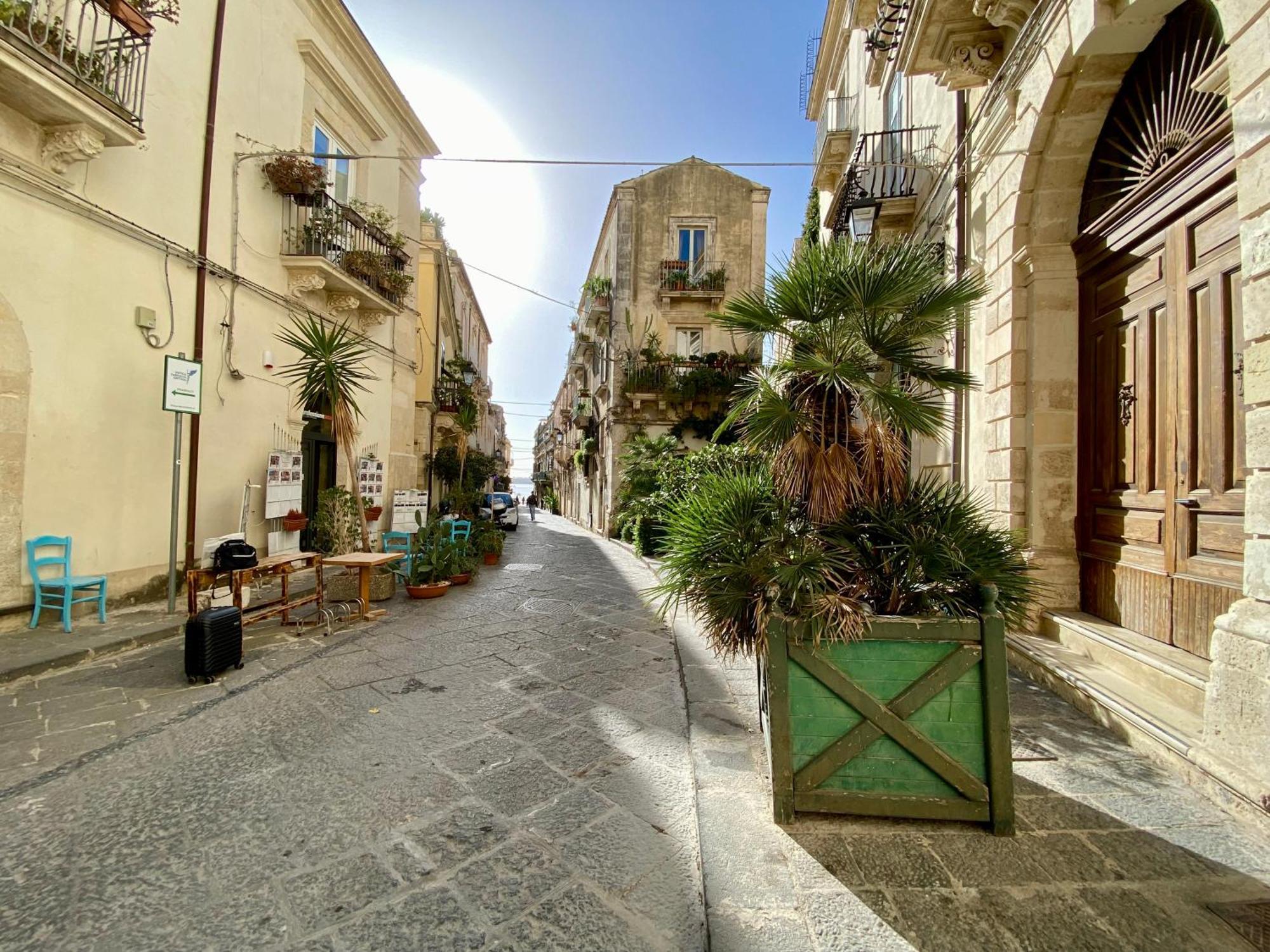 Elegante Appartamento In Palazzo Storico Ortigia Syracuse Extérieur photo