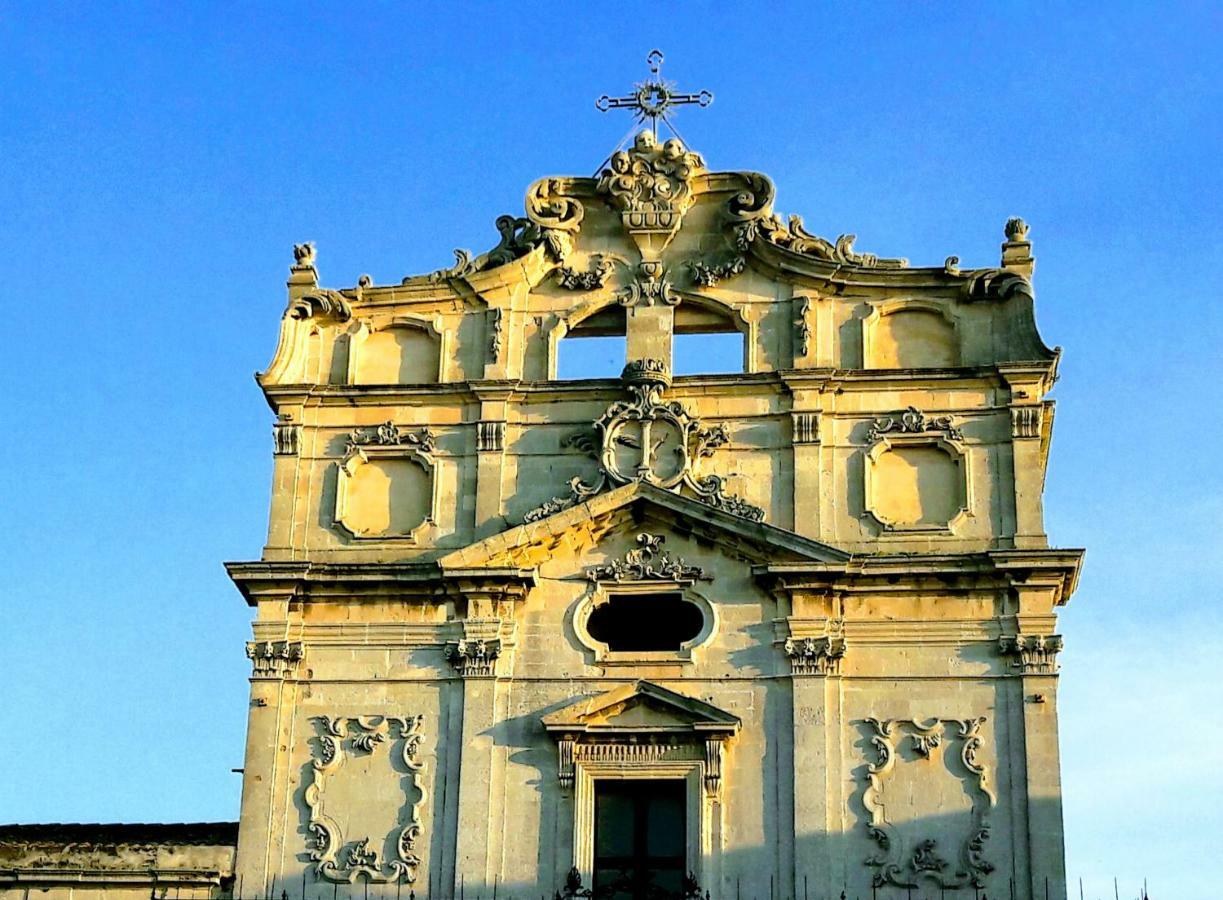 Elegante Appartamento In Palazzo Storico Ortigia Syracuse Extérieur photo