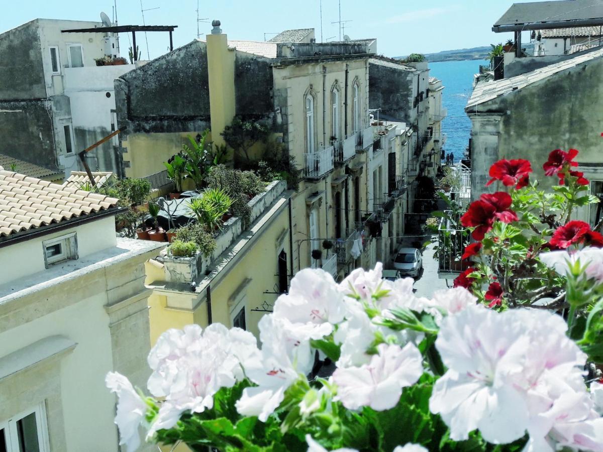 Elegante Appartamento In Palazzo Storico Ortigia Syracuse Extérieur photo